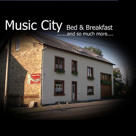 B&B Music City Wibrin Extérieur photo