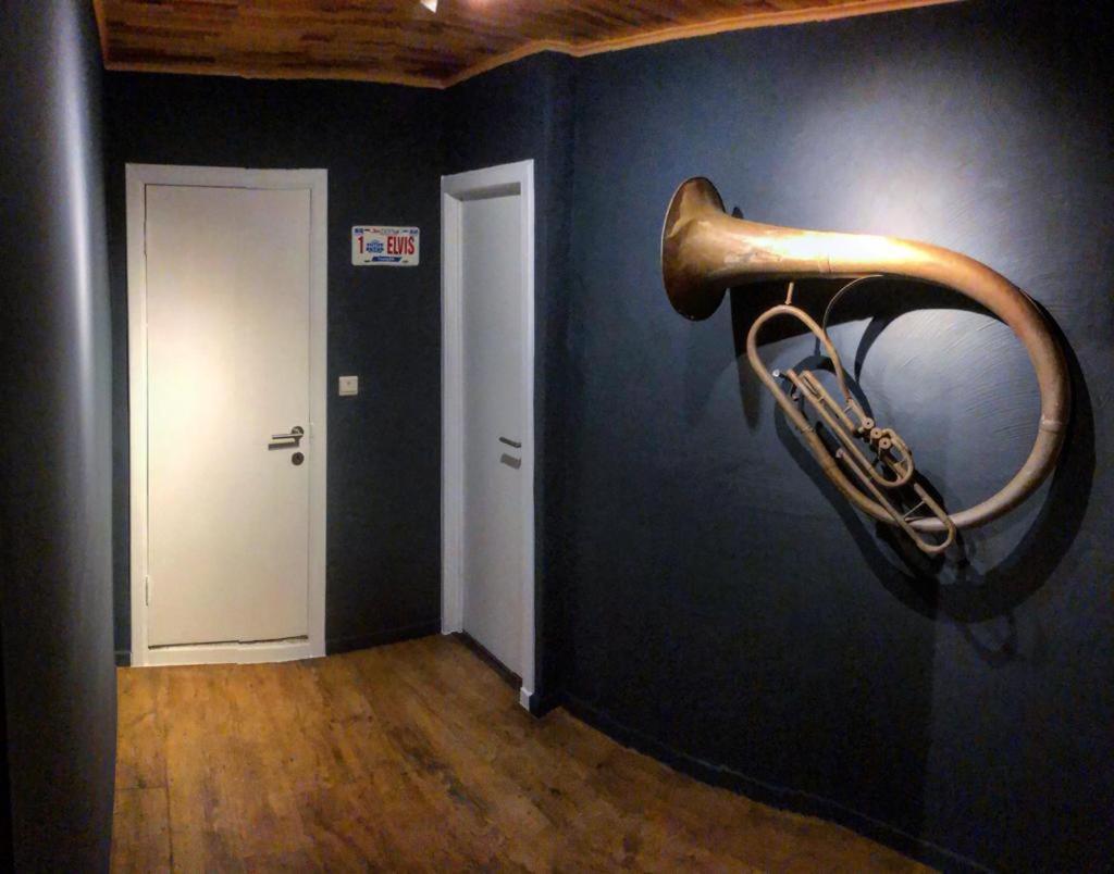 B&B Music City Wibrin Extérieur photo