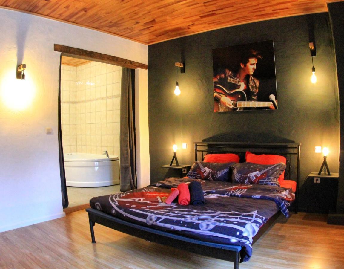 B&B Music City Wibrin Extérieur photo
